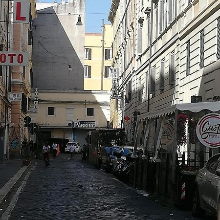 Signorina In Rome Hostel Екстериор снимка